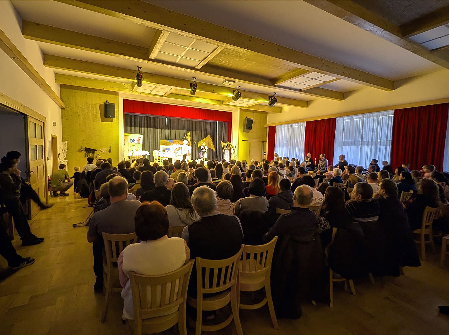 Divadelní představení