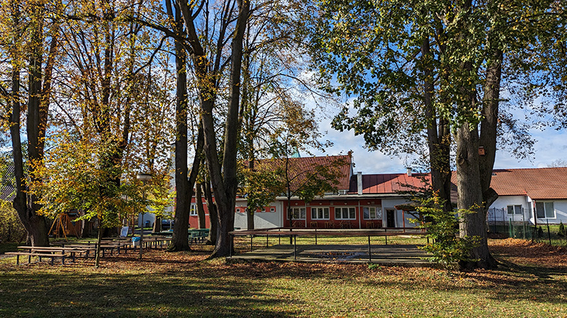 Zahrada a kiosek U Kremlů Závišice